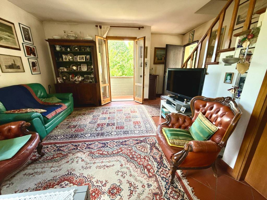 Casa indipendente a Vaglia in Via dei Condotti - Foto 2