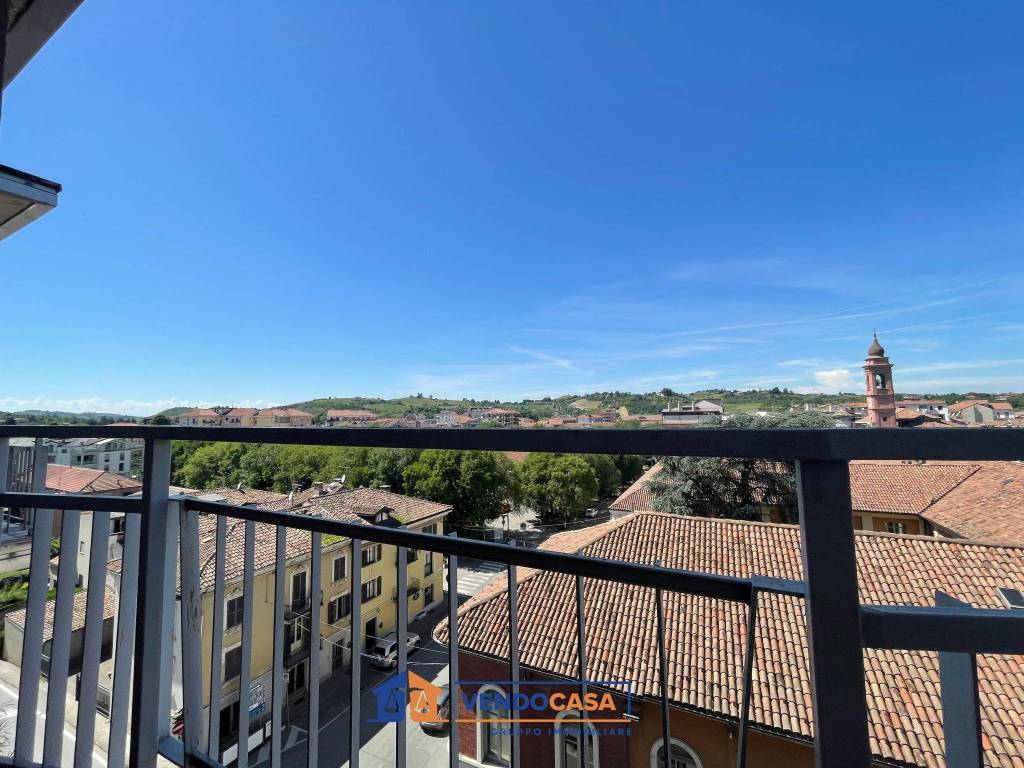 Appartamento a Nizza monferrato in Corso 4 Novembre, 24 - Foto 3