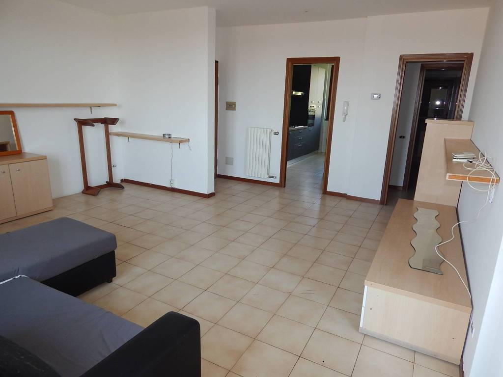 Appartamento a Barzanò in Via Galileo Galilei, 11 - Foto 4