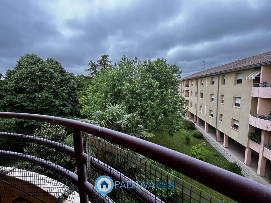 Appartamento a Padova in Via Gino Camurri - Foto 3