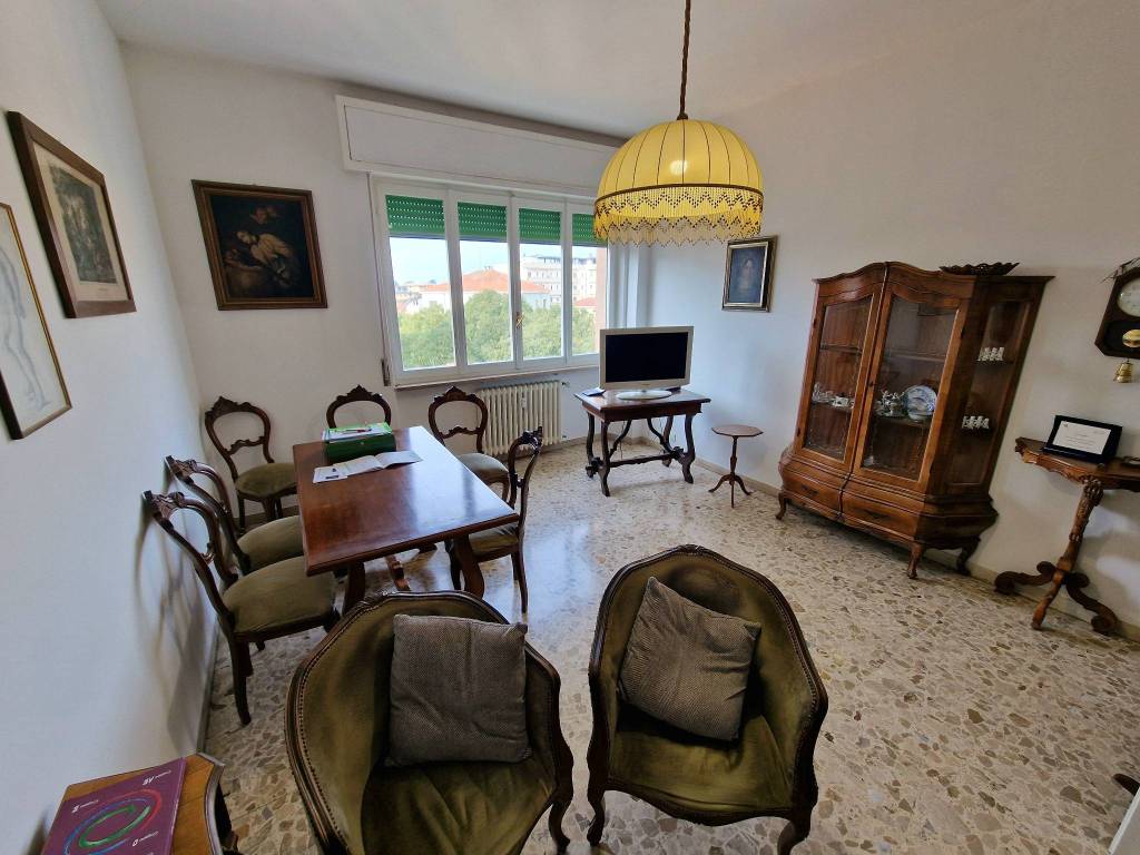 Appartamento a Mantova in Viale Angelo Parilla - Foto 3