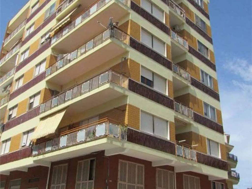 Appartamento a Guglionesi in Via Capitano Verri, 46 - Foto 2