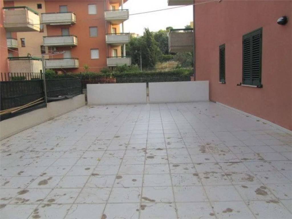 Appartamento a Guglionesi in Via Giovanni Alpigiano, 14 - Foto 3