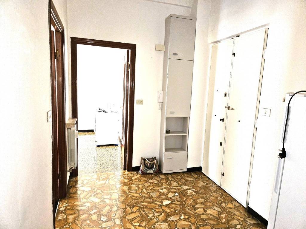 Appartamento a Genova in Via Giovanni Opisso - Foto 2