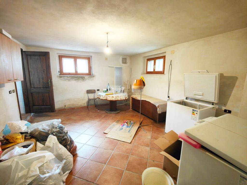 Appartamento a Montevarchi in Via Aretina - Foto 4