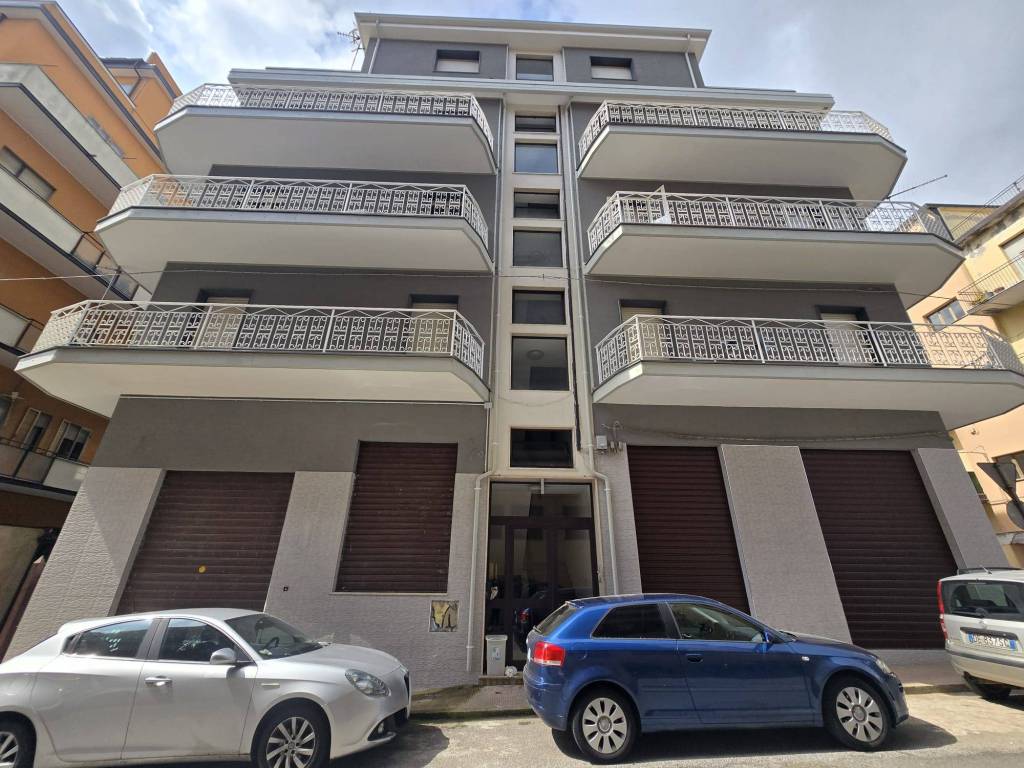 Appartamento a Vibo valentia in Via Pasquale Enrico Murmura, 28 - Foto 2