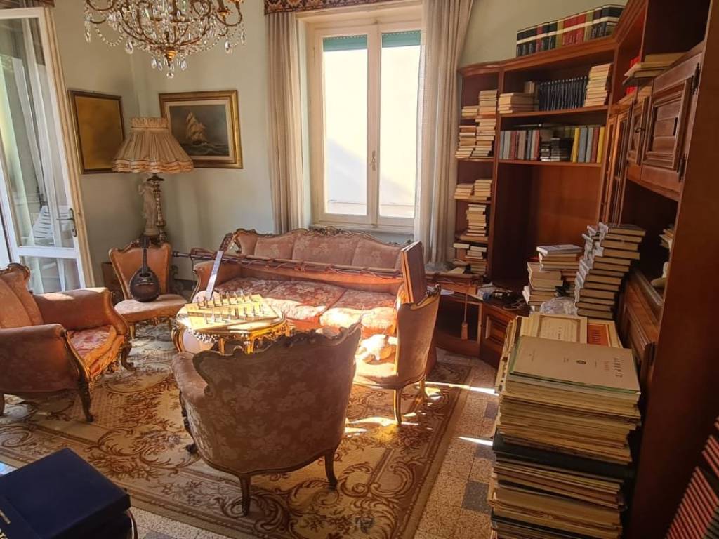 Appartamento a Livorno in Via Temistocle Guerrazzi, 36 - Foto 2