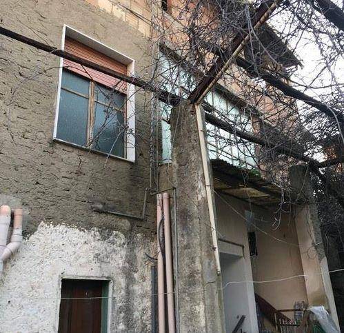 Palazzo / stabile a Reggio calabria in Via Dei Monti 23 - Foto 3
