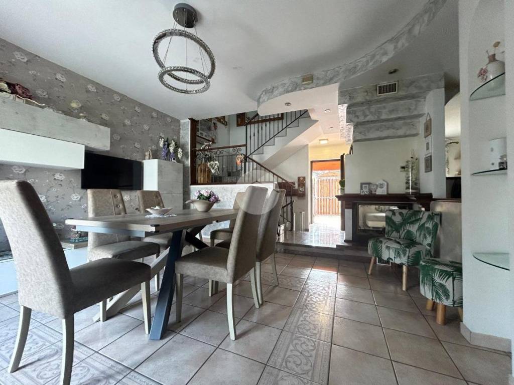 Appartamento a Montalto uffugo in Via Gaetano Salvemini, 9 - Foto 5