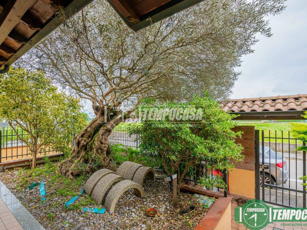 Villa a Pieve fissiraga in Via Fasoli Francesco 5 - Foto 2