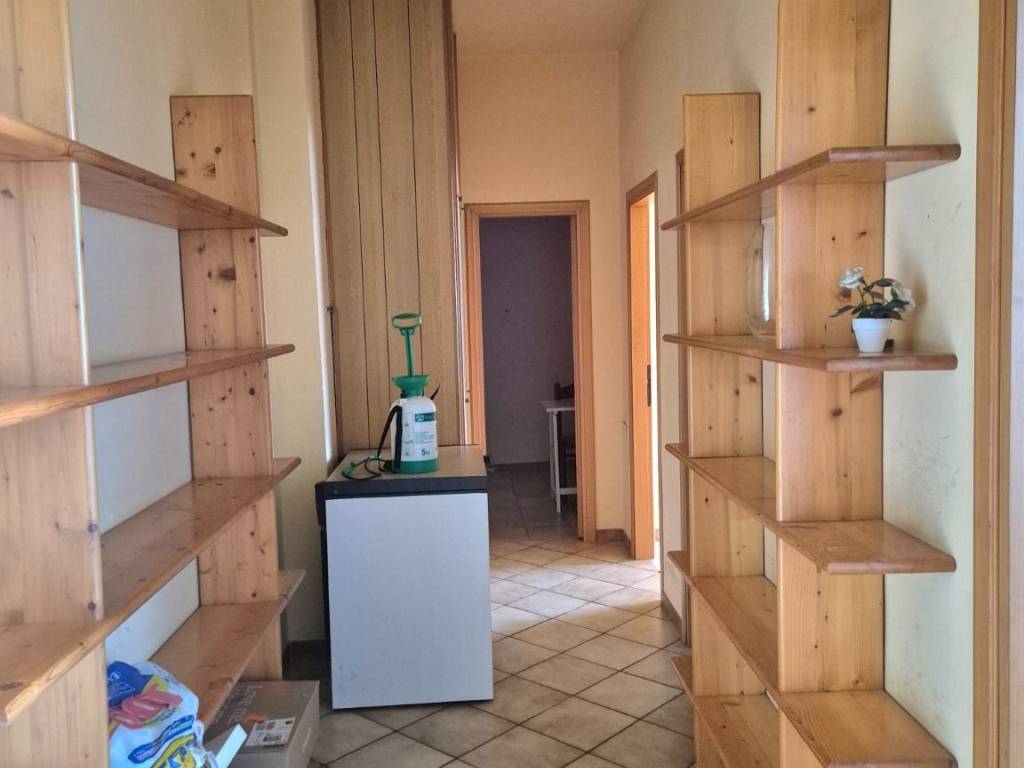 Appartamento a Campiglia marittima in Via Volturno - Foto 5