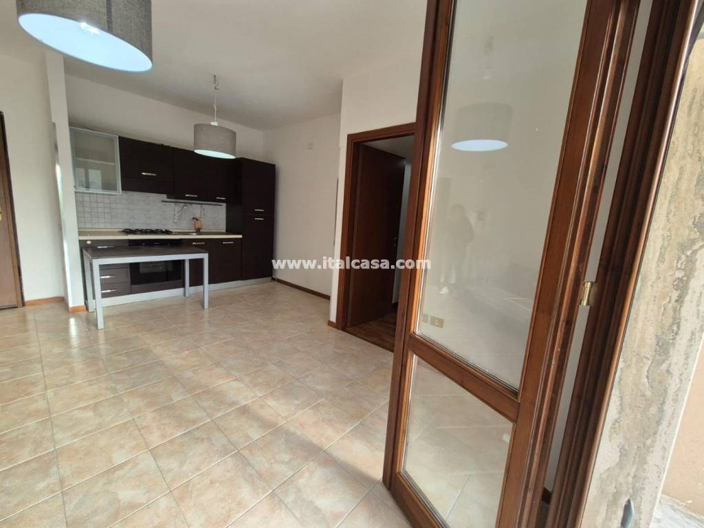 Appartamento a Crotone in via nazioni unite - Foto 4
