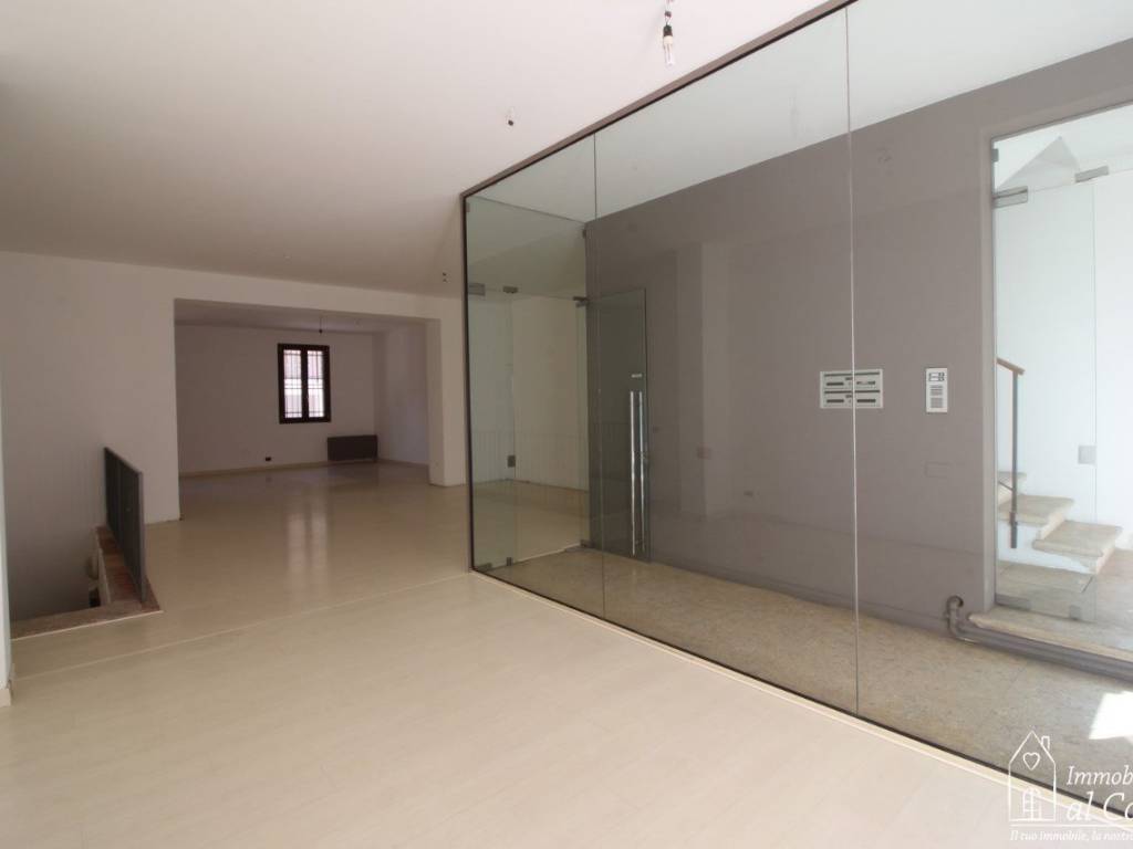 Palazzo / stabile a Thiene - Foto 3