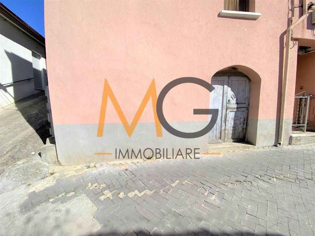 Casa indipendente a Montenero di bisaccia in Via Tripoli - Foto 4