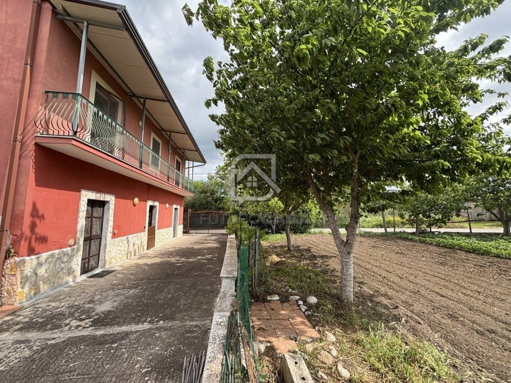 Casa indipendente a Apice in Contrada Morroni - Foto 3