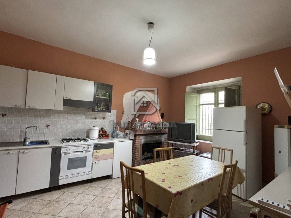 Casa indipendente a Apice in Contrada Morroni - Foto 4