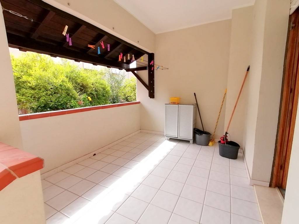 Villetta a schiera a Carbonia in Via Luisa May Alcott - Foto 4