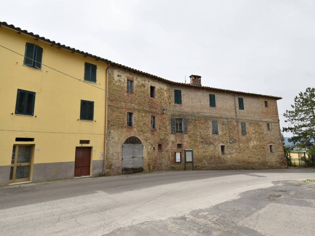 Palazzo / stabile a Perugia in Strada Bagnaia Pilonico Materno, 21 - Foto 5