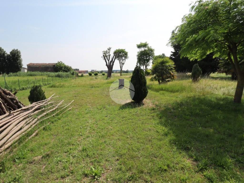 Terreno a Castelbelforte - Foto 2