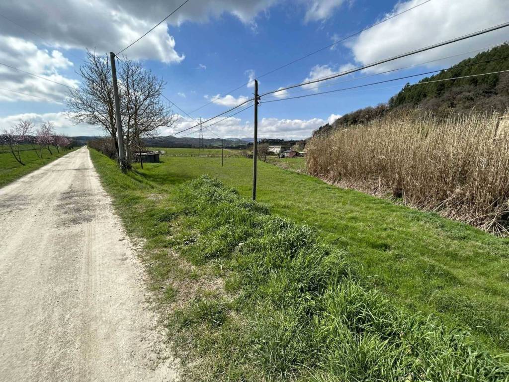 Terreno a Fabro in Via Fonte Scrutina - Foto 3