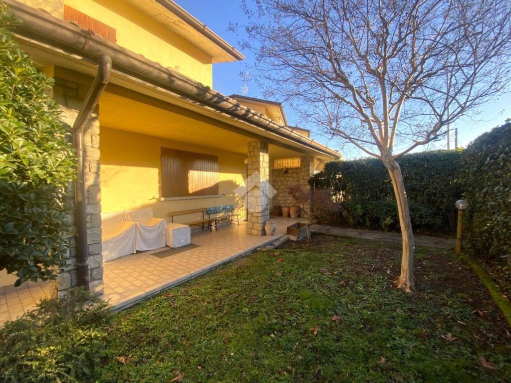 Villa a Corte franca in Buono Stato - Foto 2