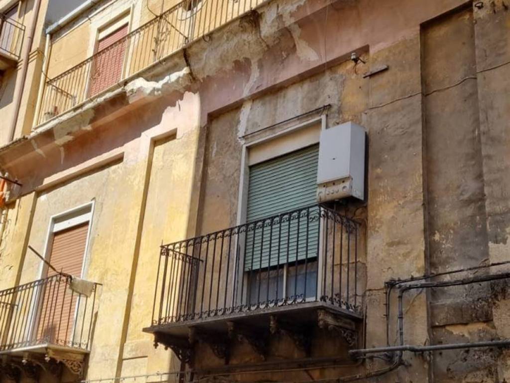 Appartamento a Caltanissetta in via paolo emiliano giudici - Foto 2