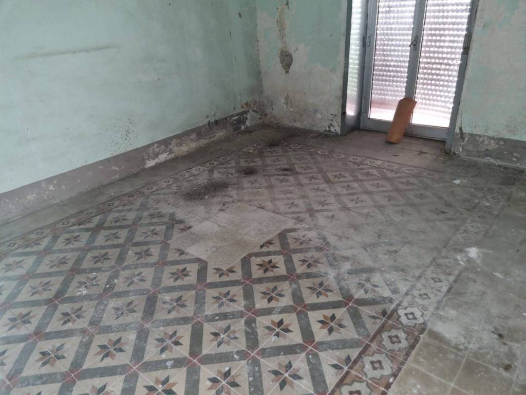 Appartamento a Caltanissetta in via paolo emiliano giudici - Foto 3