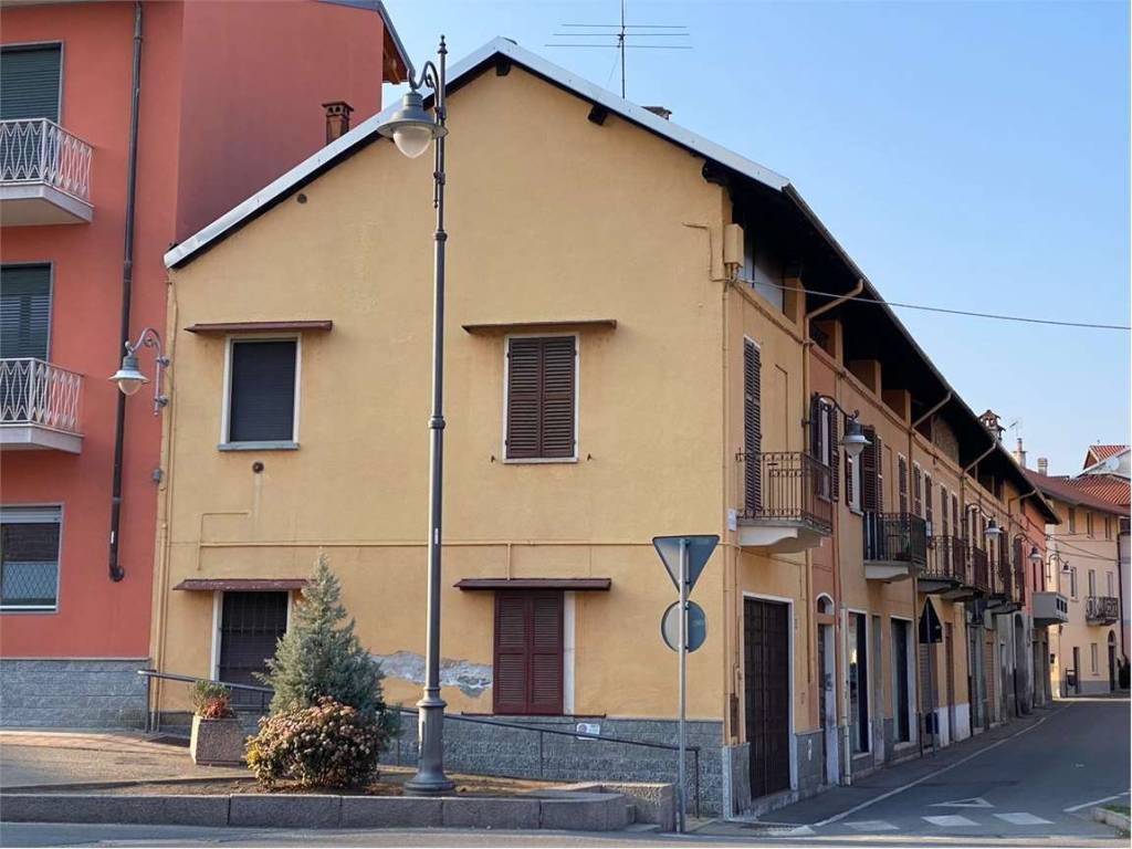 Villetta a schiera a Serravalle sesia in via carlotto cena, 56 - Foto 3