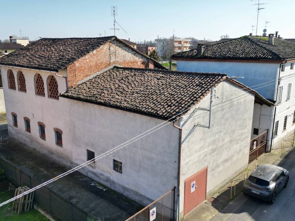 Casa indipendente a Gerre de' caprioli in Via Poderetto, 31 - Foto 2