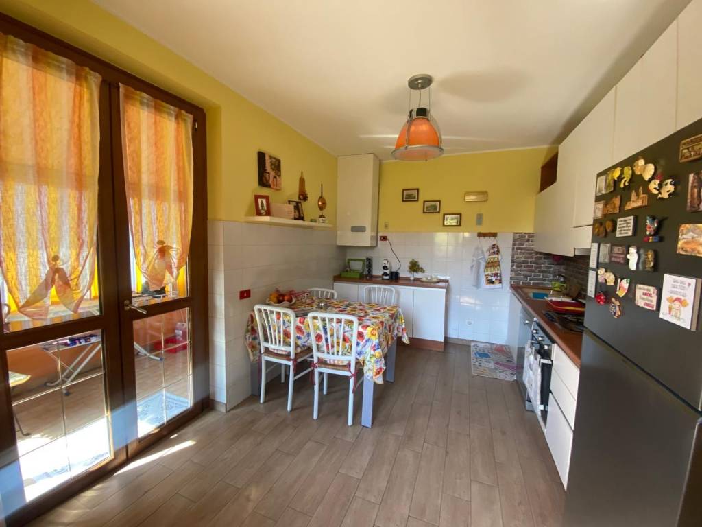 Villa a Casaletto lodigiano in Piazza Martiri per la Libertà, 13 - Foto 3