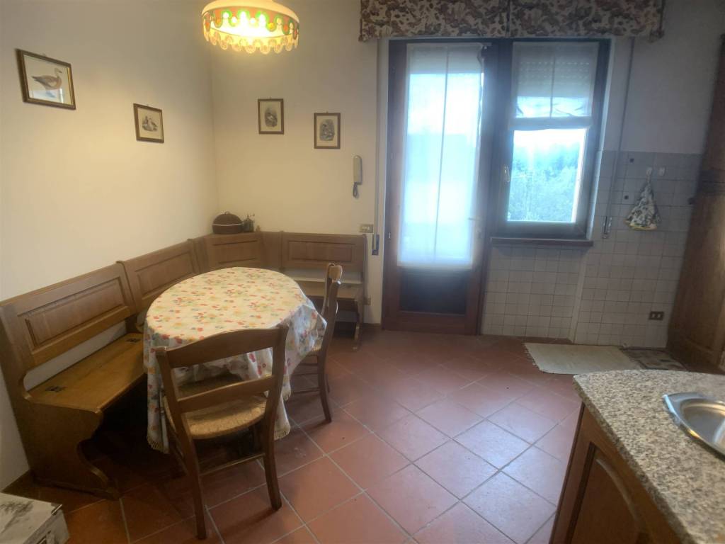 Villa a Massa e cozzile in Via Ugo la malfa - Foto 4