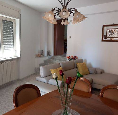 Casa indipendente a Baronissi in Via Nicotera - Foto 3