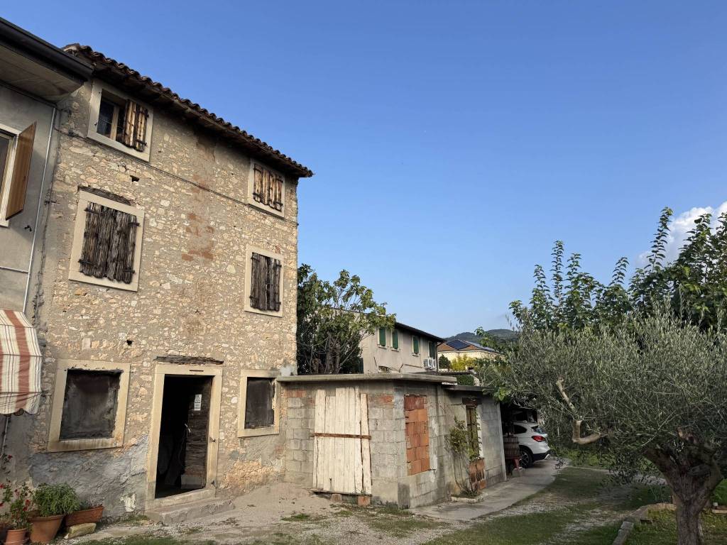 Rustico / casale a Soave in Via Roma - Foto 3