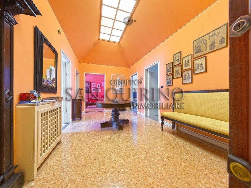 Appartamento a Viadana in Piazza Alessandro Manzoni, 11 - Foto 2