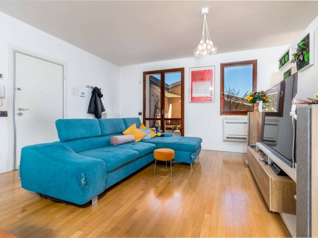Appartamento a Castelvetro di modena in Via della Resistenza, 17 - Foto 2