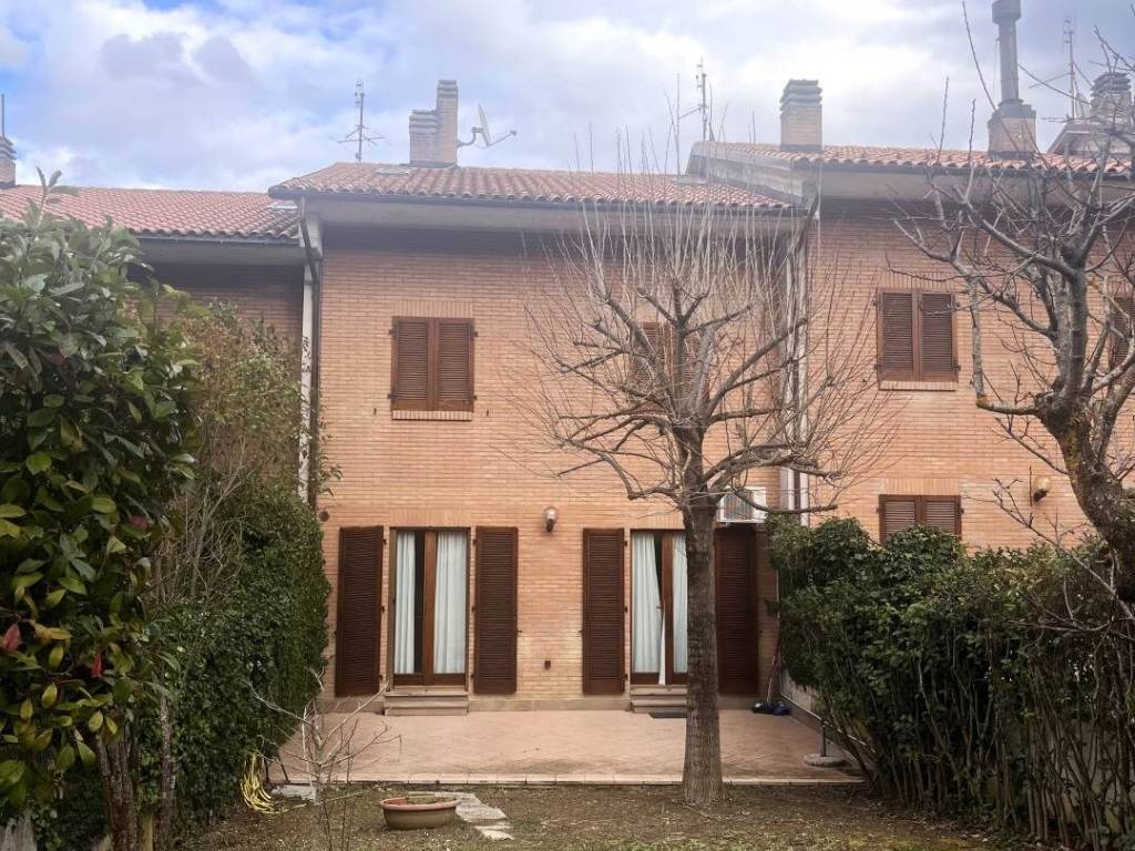 Villetta a schiera a Camerino in montagnano - Foto 2