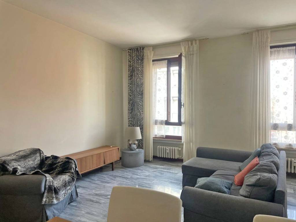 Appartamento a Parma in Via Giuseppe Verdi, 9 - Foto 2