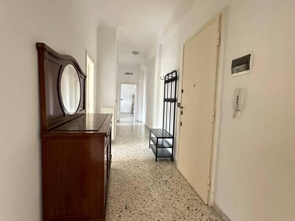 Appartamento a Taranto in Via Renato Dario Lupo, 48 - Foto 3