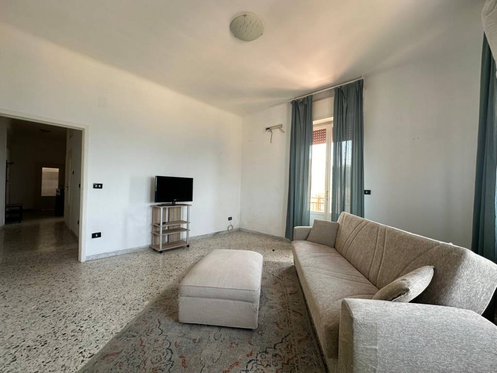Appartamento a Taranto in Via Renato Dario Lupo, 48 - Foto 5