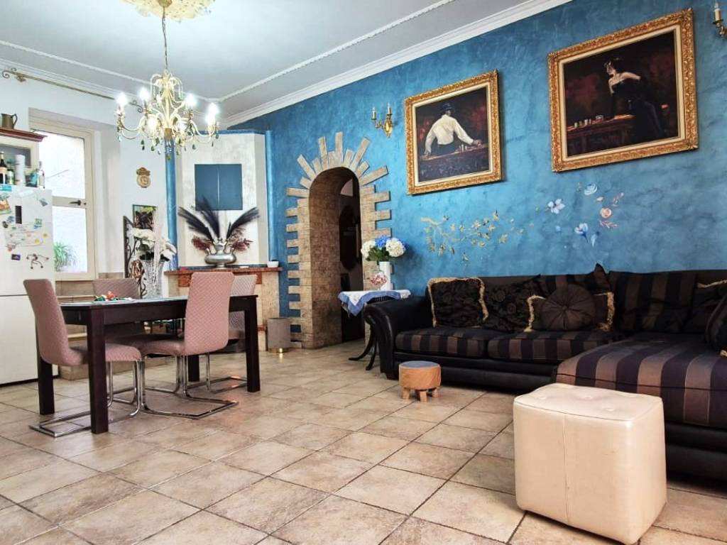 Casa indipendente a Pizzo in Via Martiri d'Ungheria - Foto 5