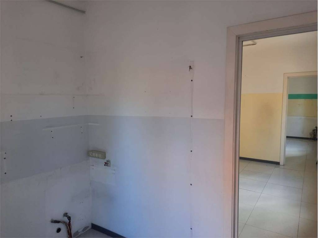Immobile a Modena in Strada Nazionale per carpi, sn - Foto 4