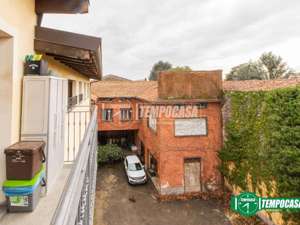 Attico / mansarda a Busto arsizio in Via Silvio Pellico 19 - Foto 4
