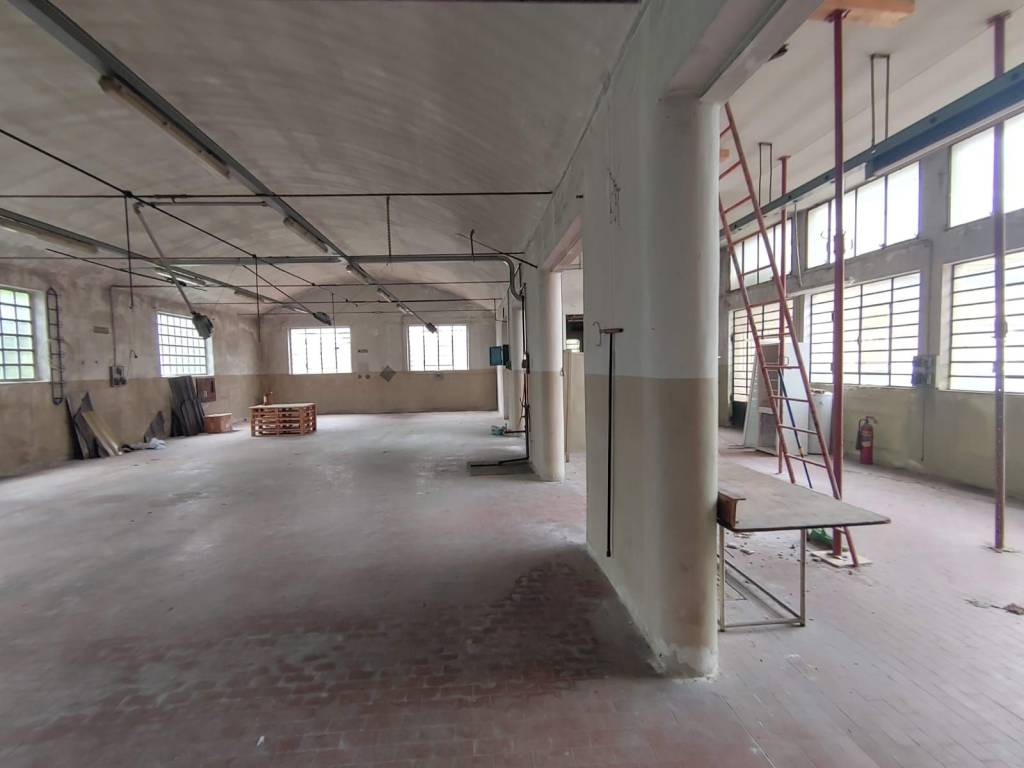 Immobile a Samarate in Via Nino Locarno - Foto 2