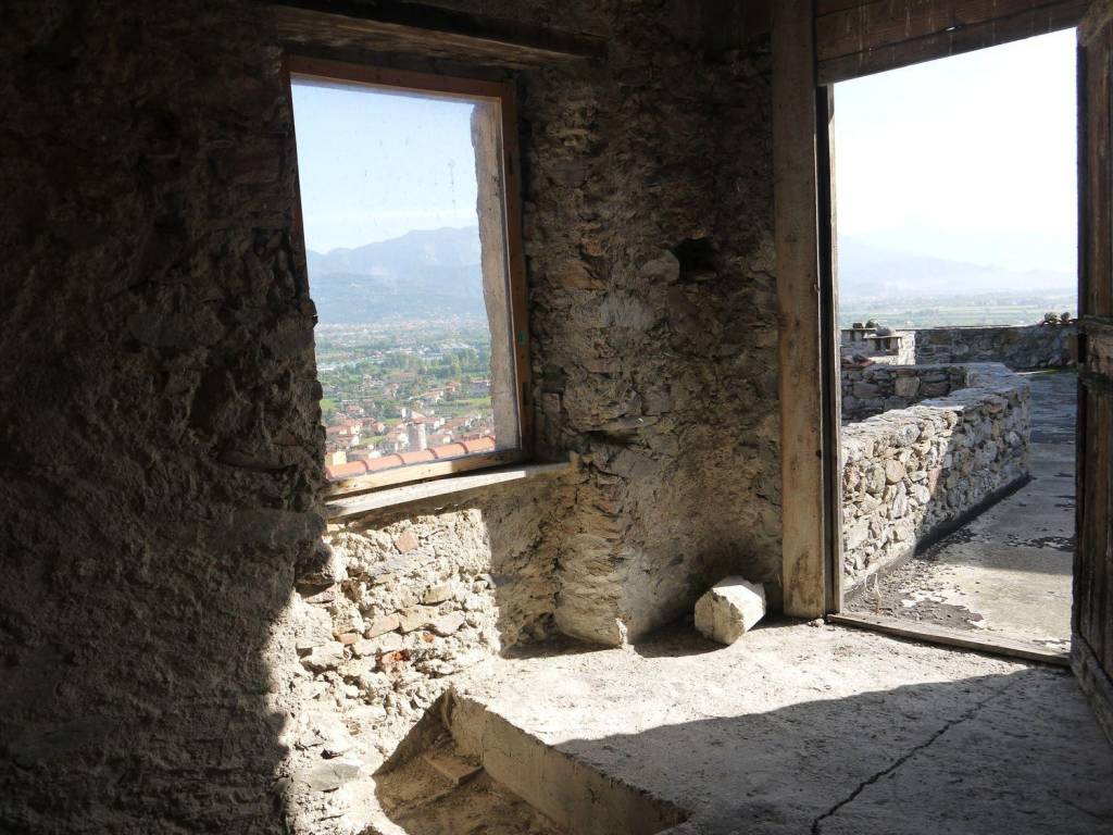 Appartamento a Ameglia in Strada Provinciale 28 s.n.c - Foto 3