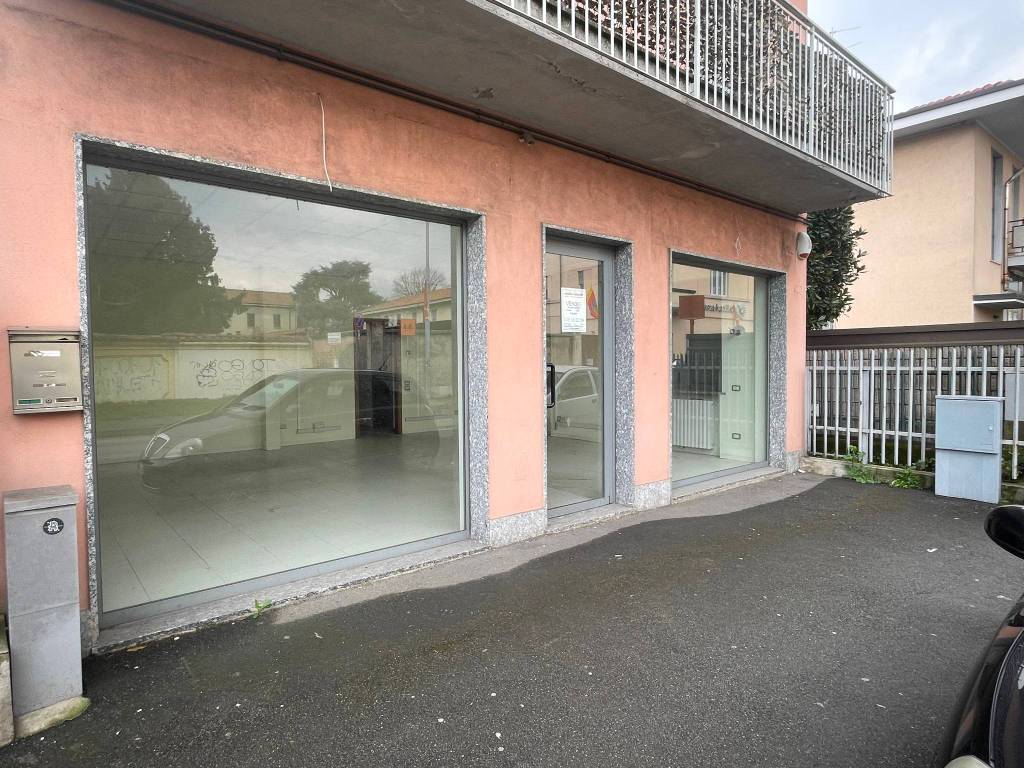 Palazzo / stabile a Brugherio in Via San Maurizio al Lambro, 11 - Foto 2