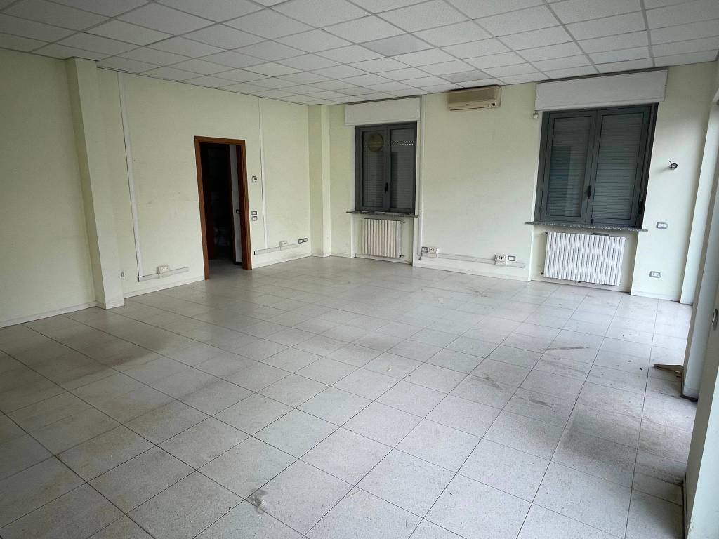 Palazzo / stabile a Brugherio in Via San Maurizio al Lambro, 11 - Foto 3