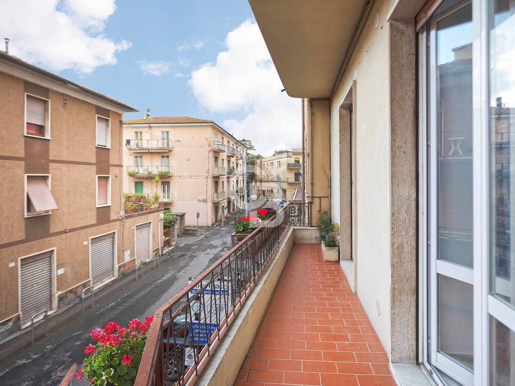 Appartamento a Viterbo in Via Adolfo Marini, 25 - Foto 5