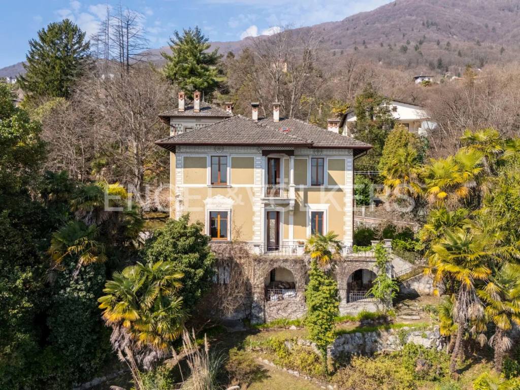 Villa a Oggebbio in Strada Martiri Oggebbiesi, 22 - Foto 4