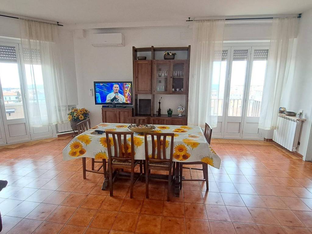 Appartamento a Rosignano marittimo in Via del Partigiano - Foto 3