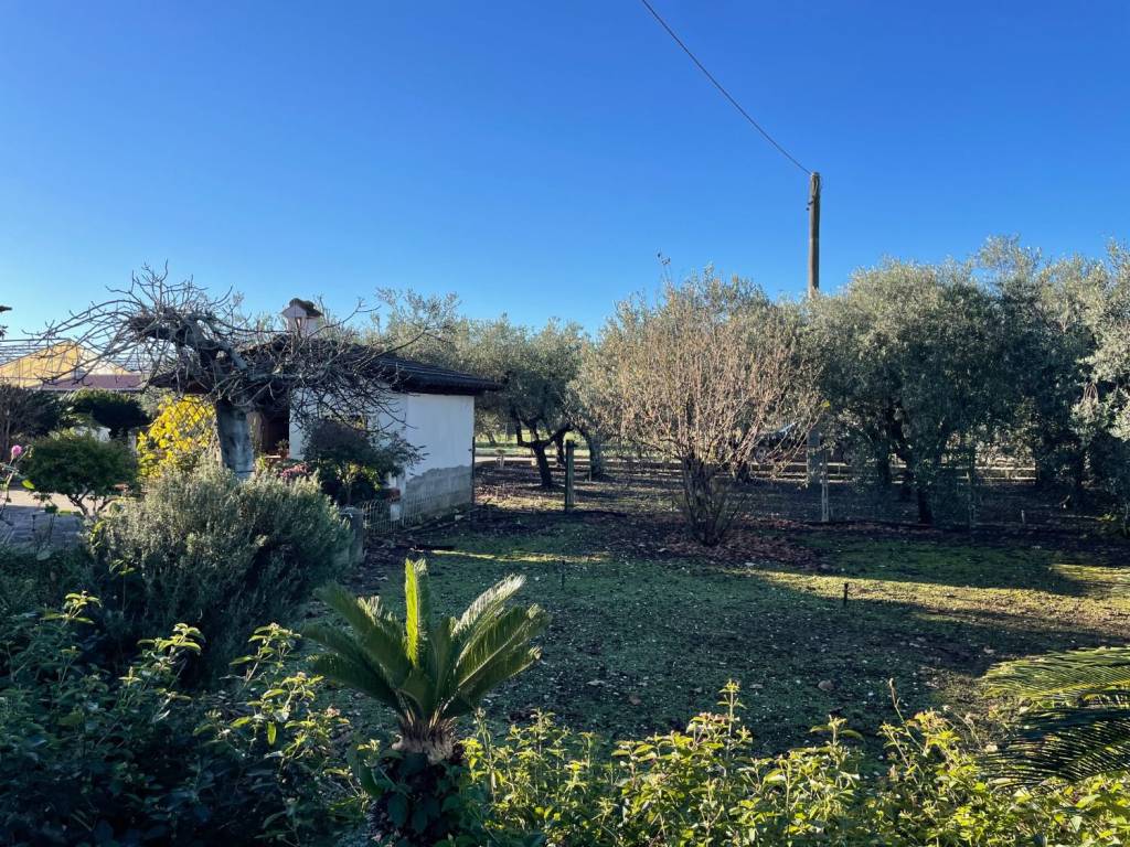 Rustico / casale a Latina in Strada Migliara 43 1/2 - Foto 4